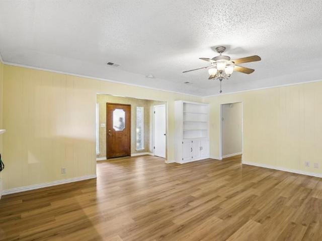 House for sale in Benbrook, Texas