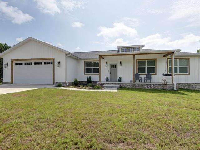 House for sale in Kirbyville, Missouri