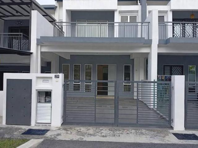 Terraced House for sale in Sendayan Village, Negeri Sembilan