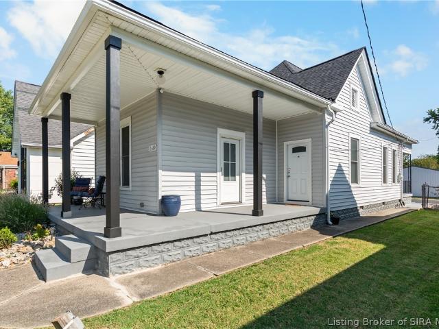 House for sale in New Albany, Floyd County