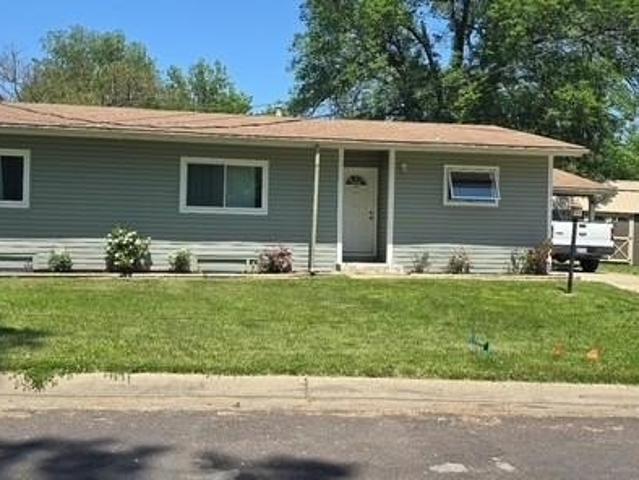 Townhouse for sale in Cullen Village, Topeka