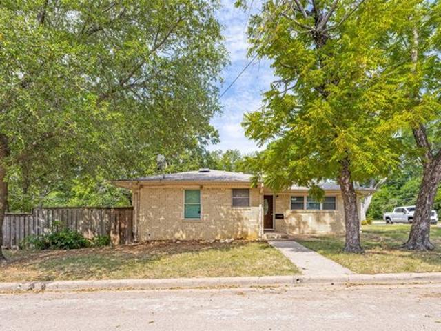 House for sale in Denison, Texas