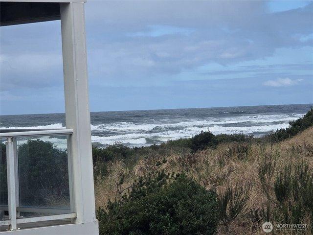 Condo for sale in Westport, Grays Harbor County
