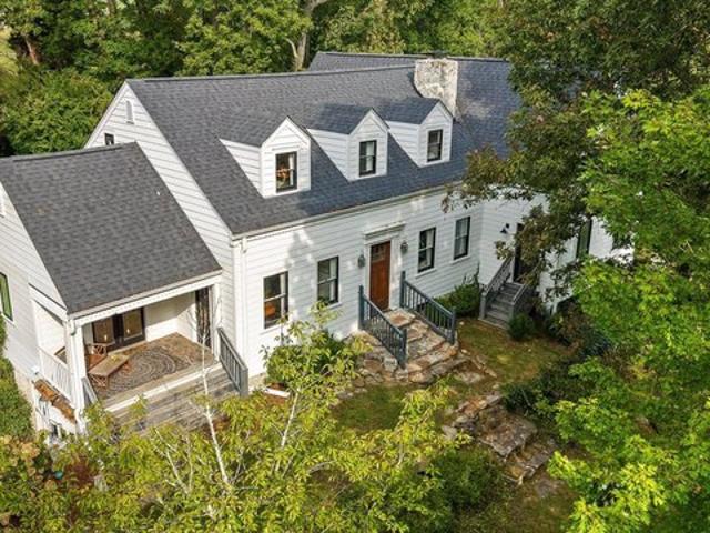 House for sale in Rock City, Lookout Mountain