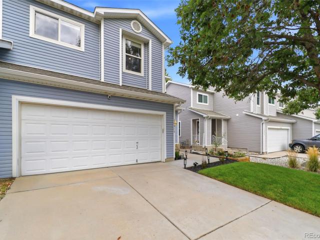 Townhouse for sale in Arapahoe, Colorado
