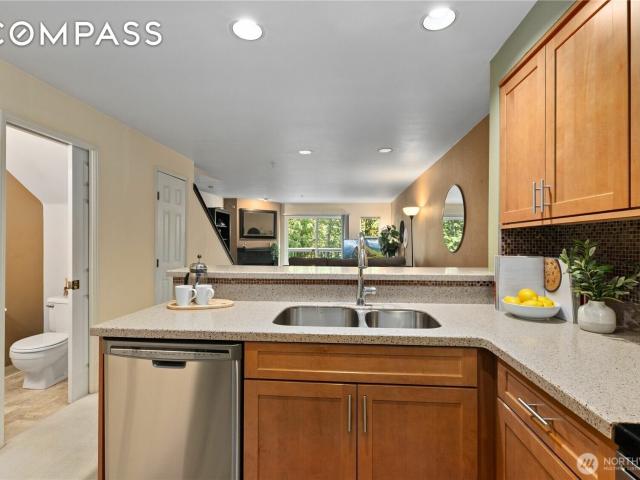 Townhouse for sale in Bothell