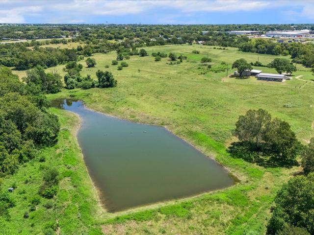 Farm for sale in Schulenburg, Texas