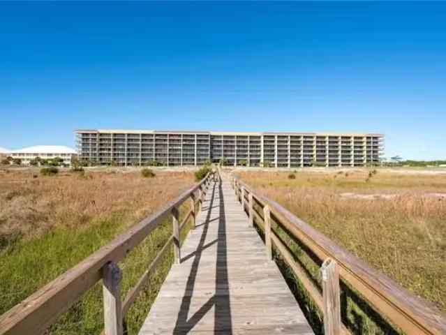 Apartment for rent in Theodore