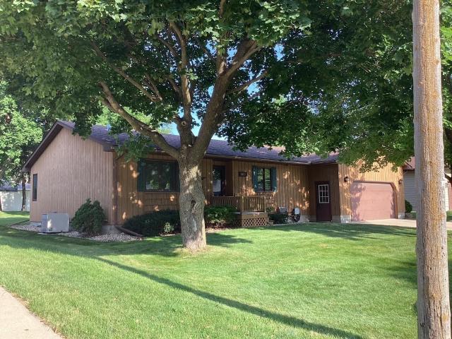 House for sale in Albert Lea, Minnesota