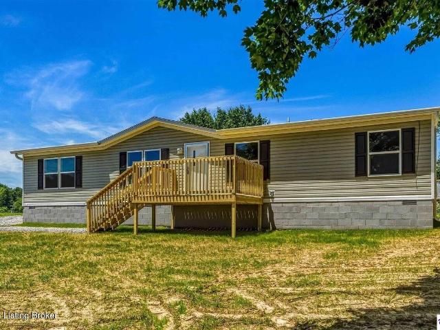 House for sale in Vine Grove, Kentucky