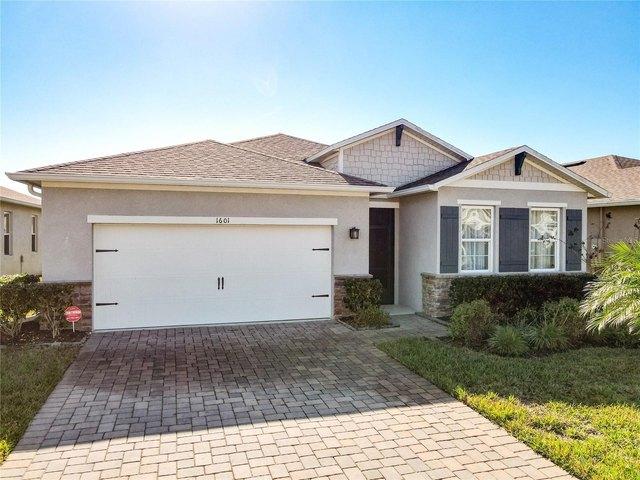 House for sale in New Smyrna Beach, Florida