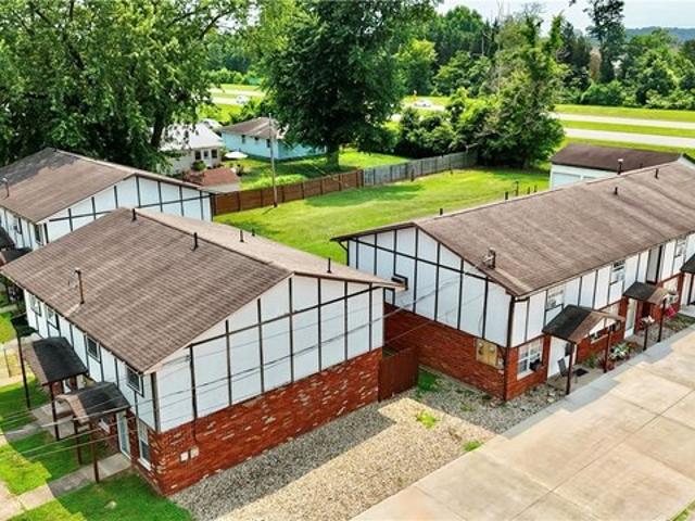 House for sale in Belpre, Ohio