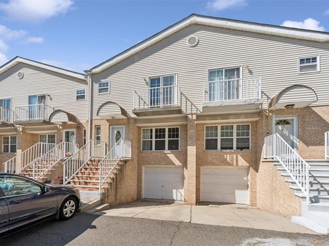 Condo for sale in Nassau, New York