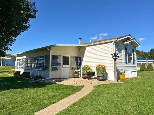 House for sale in Grove City, Mercer County