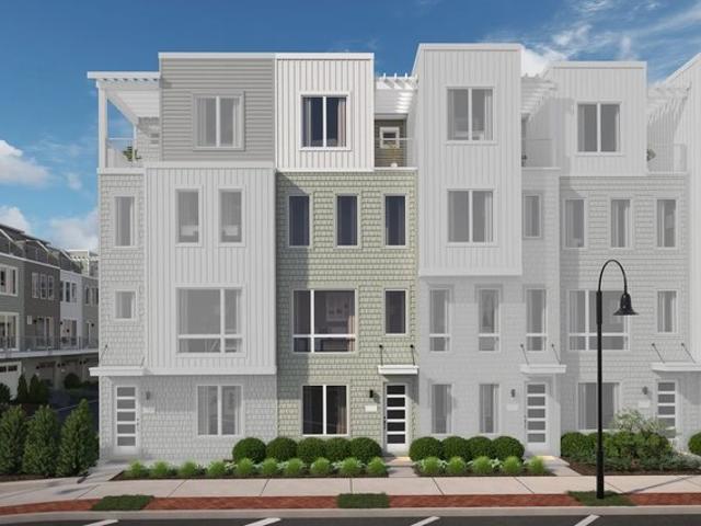 Townhouse for sale in Monmouth, New Jersey