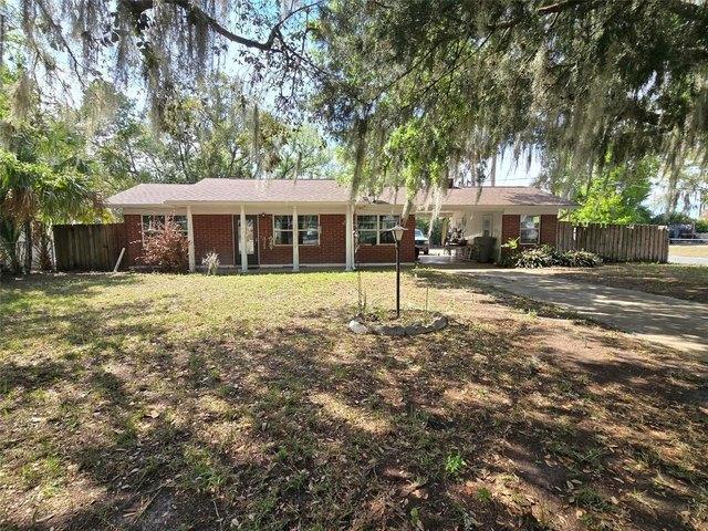 House for sale in Leesburg, Florida