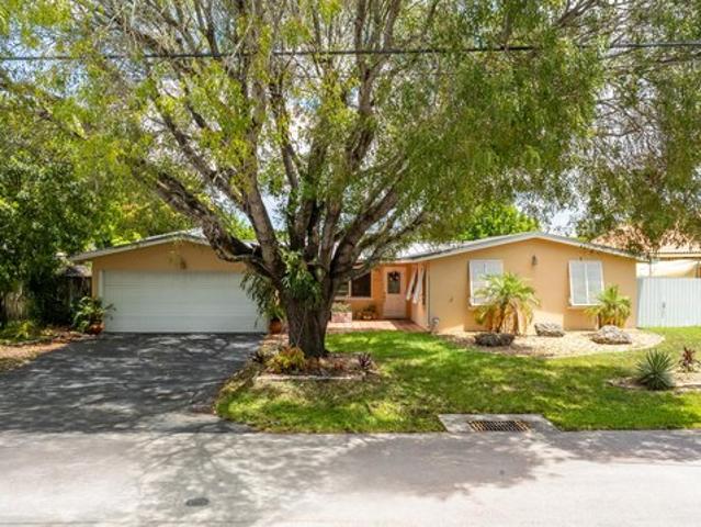 House for sale in Oakland Park, Florida