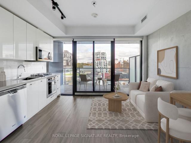 Condo for sale in Woburn, Ontario