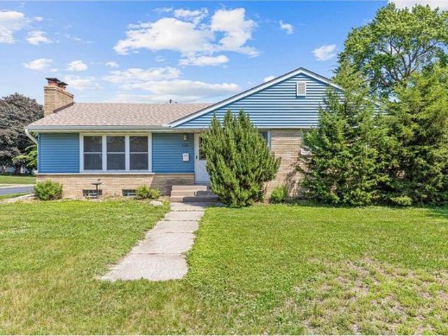 House for sale in Hennepin, Minnesota