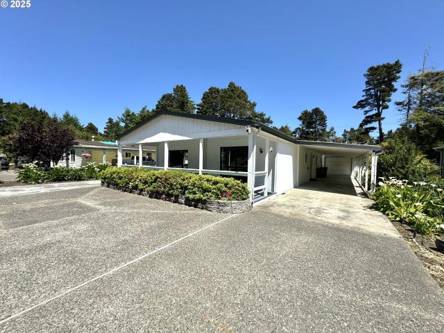 House for sale in Oregonia