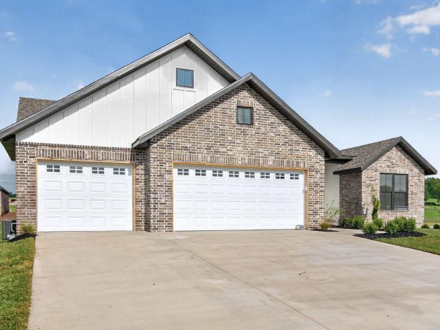 House for sale in Springfield, Missouri