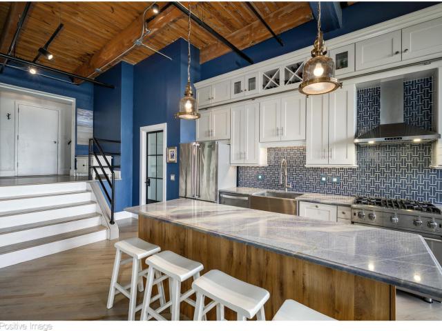 Condo for sale in Chicago Park, Illinois