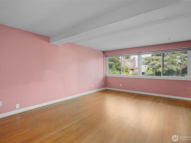 Condo for sale in Seattle, Washington