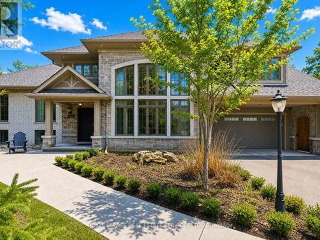House for sale in Oakville, Ontario