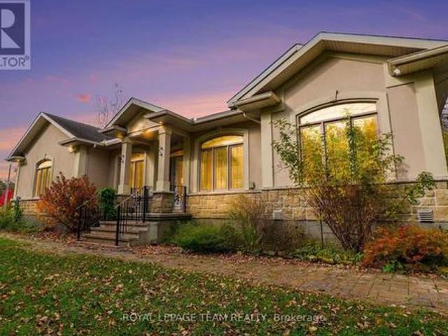 House for sale in Osgoode, Ottawa