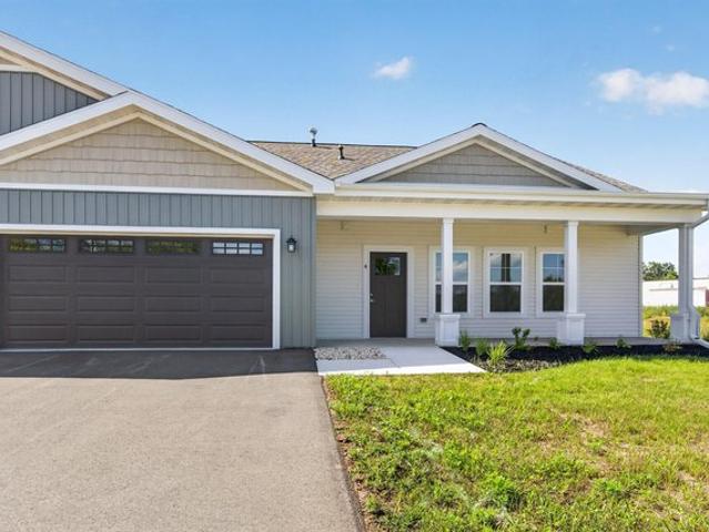 Condo for sale in Kewaskum, Wisconsin