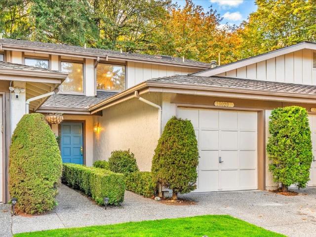 Condo for sale in Mill Run, Mill Creek
