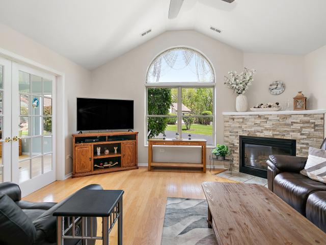 Townhouse for sale in Homer Glen, Illinois