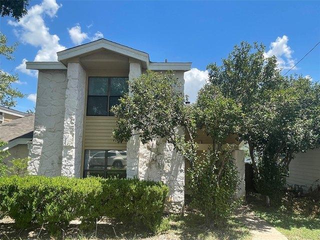 Townhouse for sale in Pflugerville, Texas