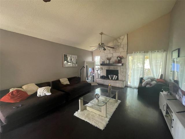 Townhouse for sale in Pflugerville, Texas