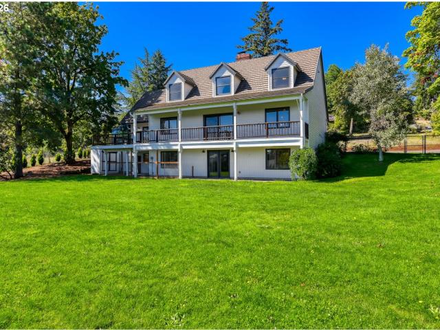 House for sale in Happy Valley, Clackamas County