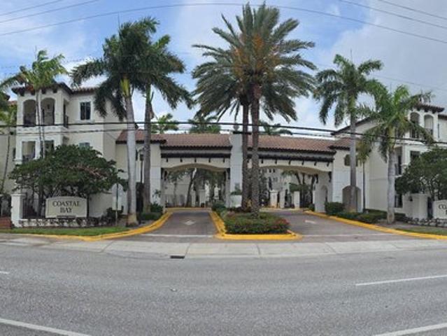 Townhouse for sale in Boynton Beach, Florida