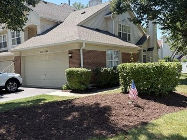 Condo for sale in Bartlett, Illinois
