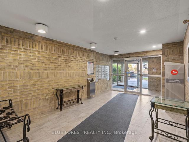 Condo for sale in Arva, Ontario