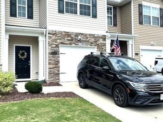 Townhouse for sale in Carthage, North Carolina