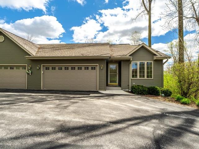 Condo for sale in New Holstein, Wisconsin