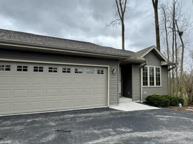 Condo for sale in New Holstein, Wisconsin