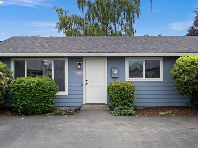 Condo for sale in Oregonia