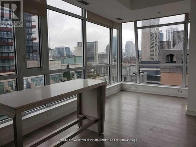 Condo for sale in Spadina—Fort York, Toronto