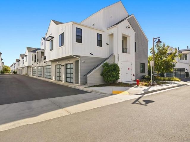 Condo for sale in Cardiff, California