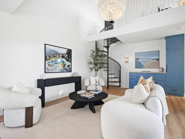 Townhouse for sale in Cardiff, California
