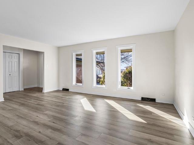 House for sale in Orland Hills, Illinois