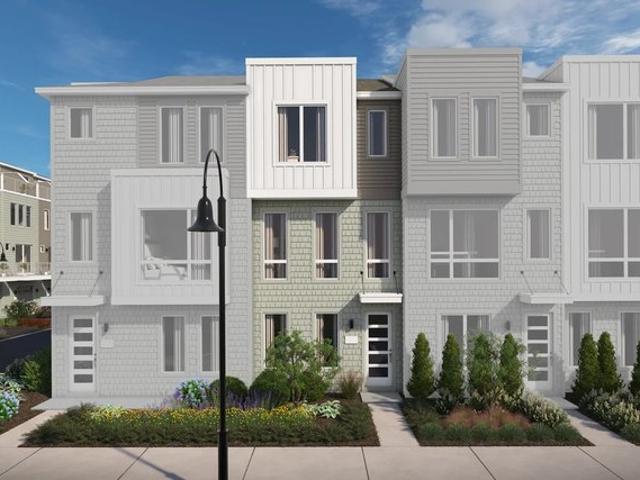 Townhouse for sale in Monmouth, New Jersey
