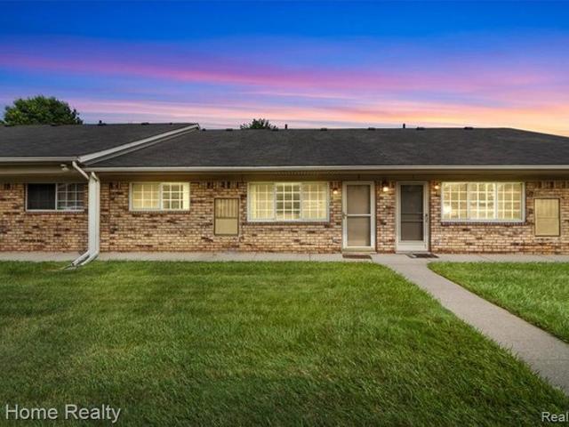 Condo for sale in Southgate, Michigan