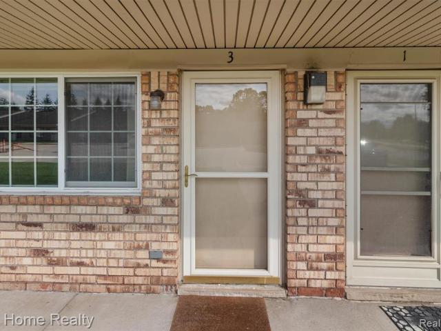 Condo for sale in Southgate, Michigan