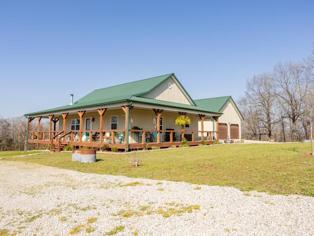 House for sale in Barry, Missouri